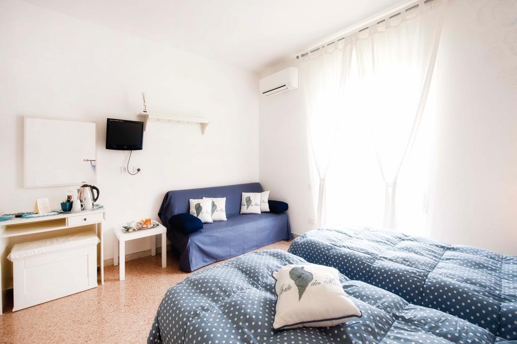 A Due Passi Bed & Breakfast Forte dei Marmi Exterior foto